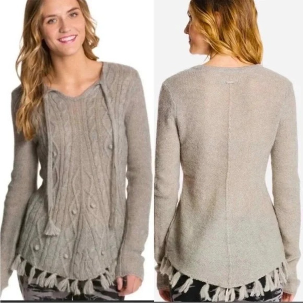 PrAna Shelby Sweater Womens Small Gray Cableā Knit Tassel Fringe Hem Pullover